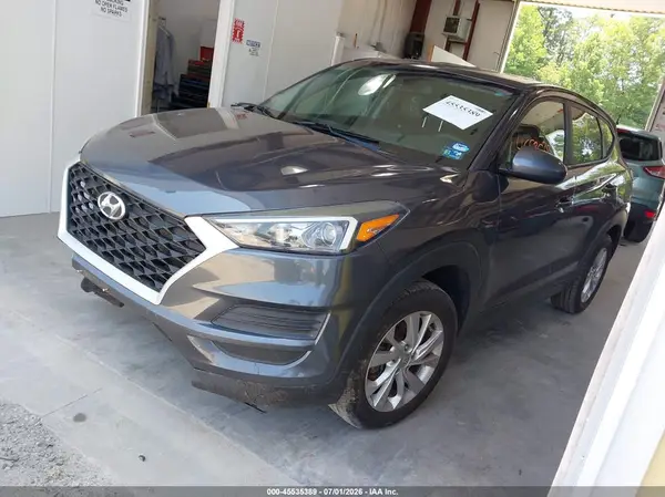 KM8J23A43KU910184 2019 HYUNDAI TUCSON - Image 2