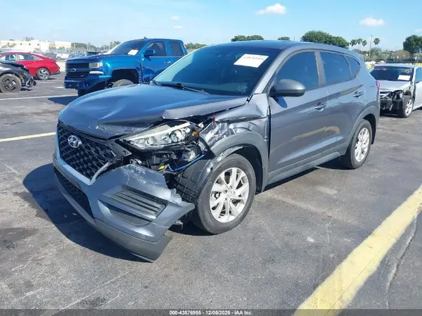 KM8J23A43KU911352 2019 HYUNDAI TUCSON - Image 2