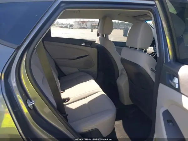 KM8J23A43KU911352 2019 HYUNDAI TUCSON - Image 8