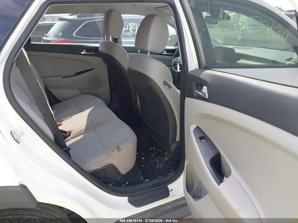 KM8J23A43KU913215 2019 HYUNDAI TUCSON - Image 8