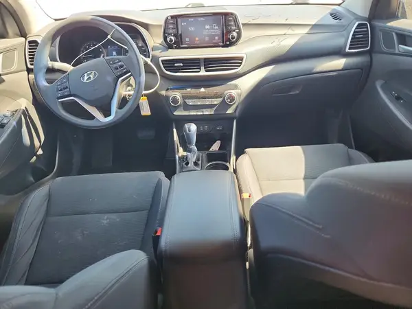 KM8J23A43KU914915 2019 HYUNDAI TUCSON - Image 8
