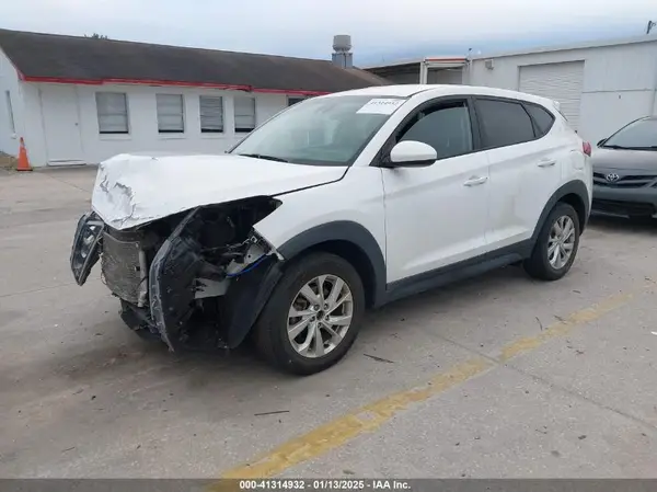 KM8J23A43KU916731 2019 HYUNDAI TUCSON - Image 2