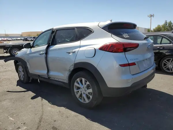 KM8J23A43KU921444 2019 HYUNDAI TUCSON - Image 2