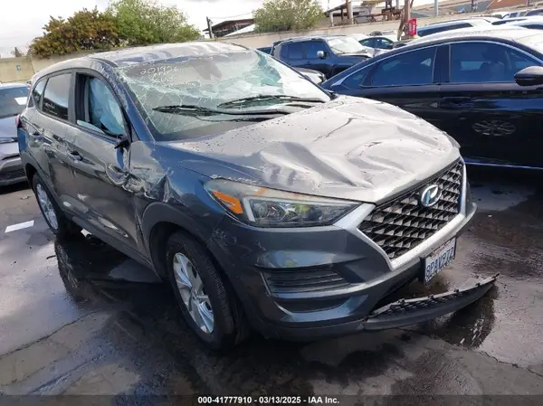 KM8J23A43KU943993 2019 HYUNDAI TUCSON - Image 1