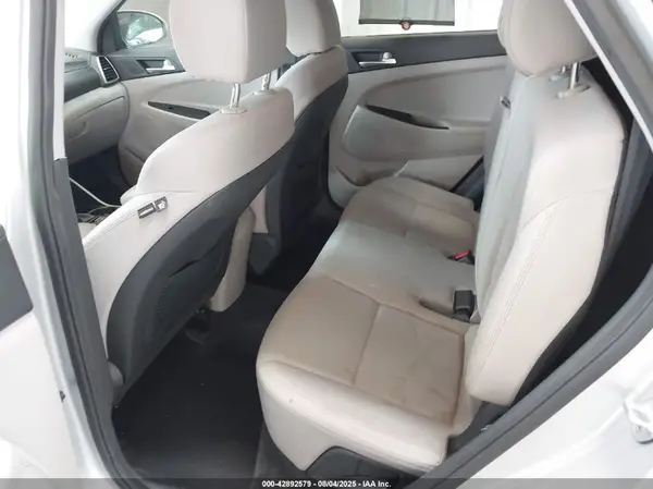 KM8J23A43KU954699 2019 HYUNDAI TUCSON - Image 8