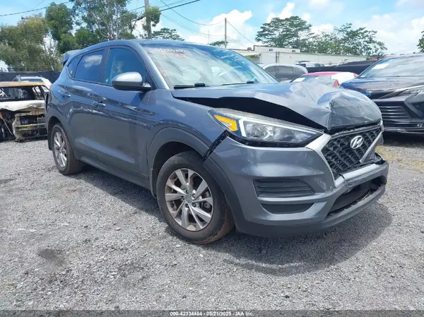 KM8J23A43KU969946 2019 HYUNDAI TUCSON - Image 1