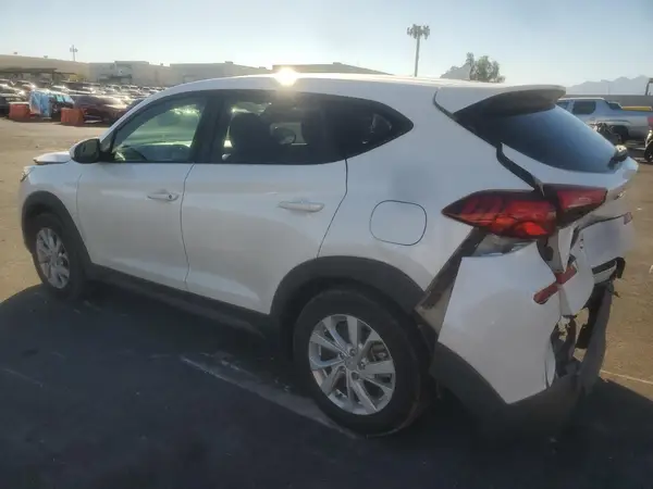 KM8J23A43KU975620 2019 HYUNDAI TUCSON - Image 2