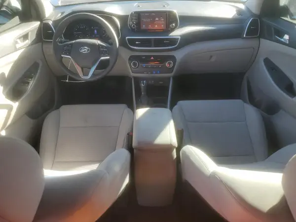 KM8J23A43KU975620 2019 HYUNDAI TUCSON - Image 8