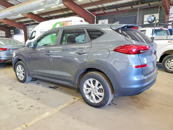 KM8J23A43KU987766 2019 HYUNDAI TUCSON - Image 2