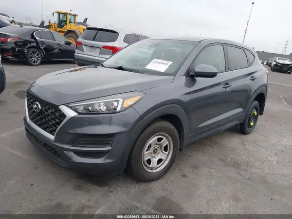 KM8J23A43KU990893 2019 HYUNDAI TUCSON - Image 2
