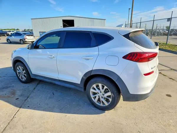 KM8J23A43LU114374 2020 HYUNDAI TUCSON - Image 2