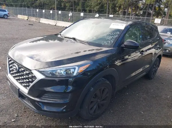 KM8J23A43LU216595 2020 HYUNDAI TUCSON - Image 2