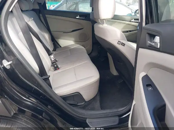 KM8J23A43LU216595 2020 HYUNDAI TUCSON - Image 8