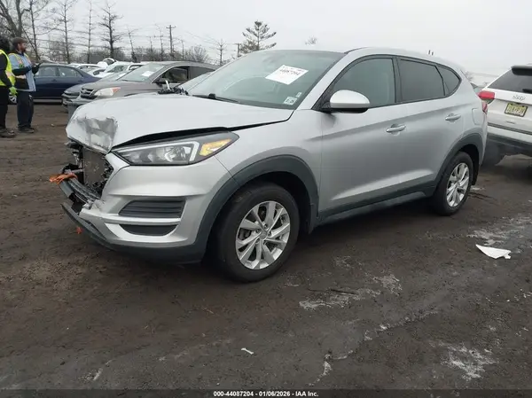 KM8J23A43LU272570 2020 HYUNDAI TUCSON - Image 2