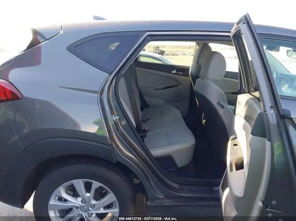 KM8J23A43MU329481 2021 HYUNDAI TUCSON - Image 8