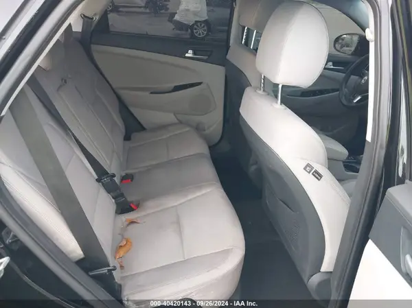 KM8J23A43MU334762 2021 HYUNDAI TUCSON - Image 8