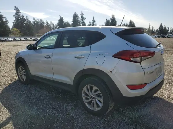 KM8J23A44GU031686 2016 HYUNDAI TUCSON - Image 2