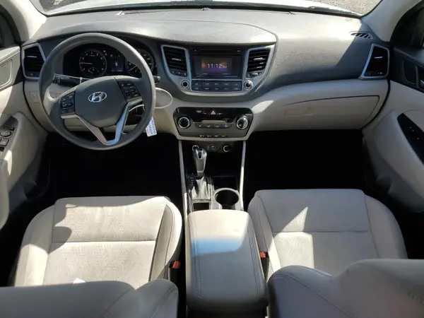 KM8J23A44GU031686 2016 HYUNDAI TUCSON - Image 8