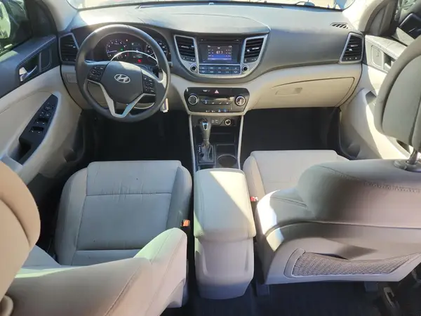 KM8J23A44GU061013 2016 HYUNDAI TUCSON - Image 8