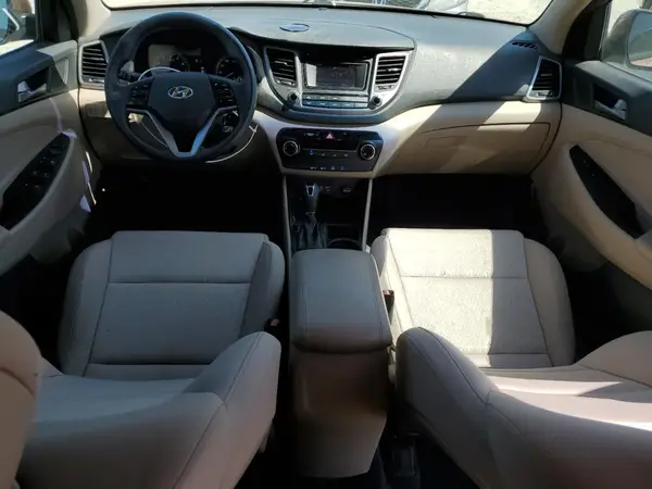KM8J23A44GU121811 2016 HYUNDAI TUCSON - Image 8