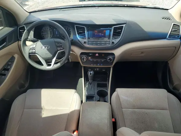 KM8J23A44GU136485 2016 HYUNDAI TUCSON - Image 8