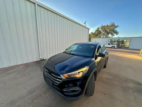 KM8J23A44GU164979 2016 HYUNDAI TUCSON - Image 2