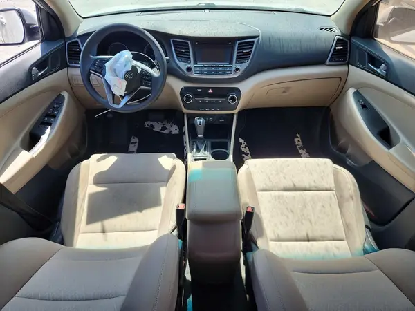 KM8J23A44GU192460 2016 HYUNDAI TUCSON - Image 8