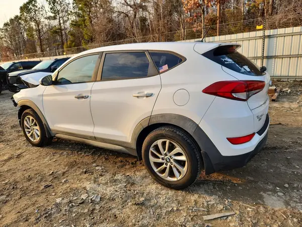 KM8J23A44GU215378 2016 HYUNDAI TUCSON - Image 2