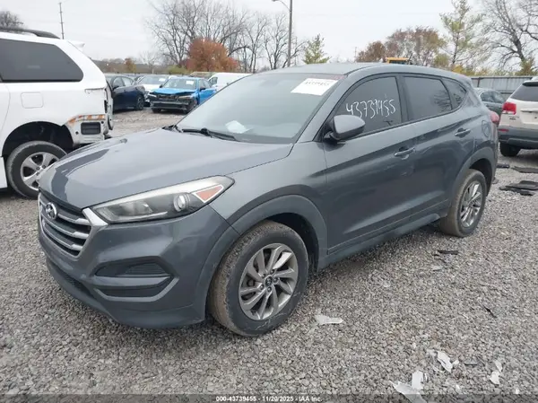 KM8J23A44GU229913 2016 HYUNDAI TUCSON - Image 2