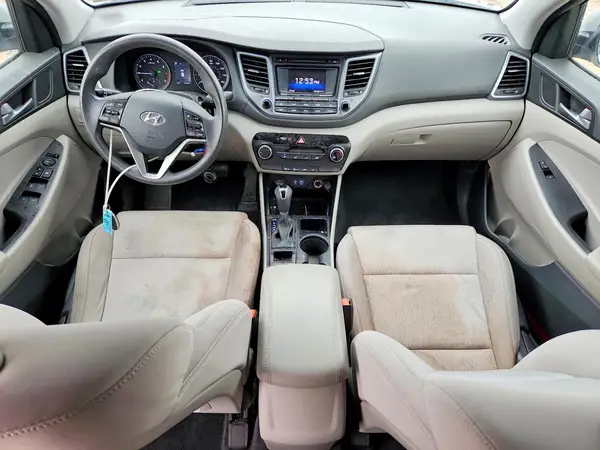 KM8J23A44GU257307 2016 HYUNDAI TUCSON - Image 8