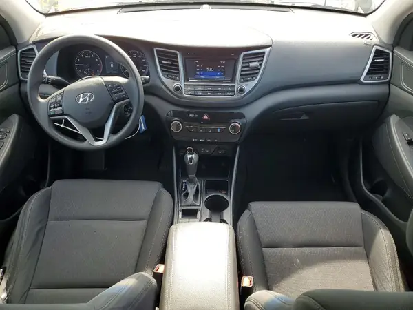 KM8J23A44HU276991 2017 HYUNDAI TUCSON - Image 8