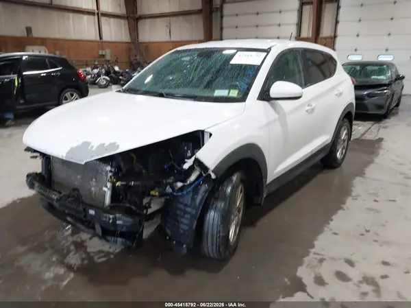 KM8J23A44HU382289 2017 HYUNDAI TUCSON - Image 2