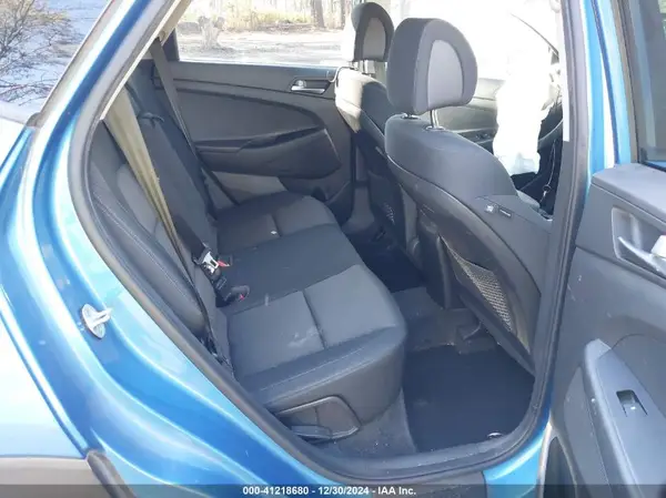 KM8J23A44HU387055 2017 HYUNDAI TUCSON - Image 8