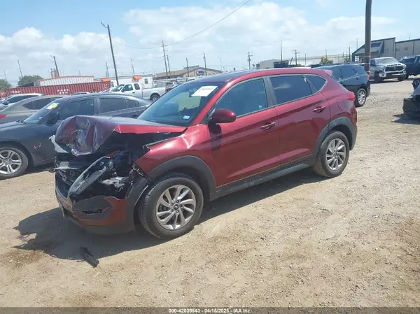 KM8J23A44HU389095 2017 HYUNDAI TUCSON - Image 2