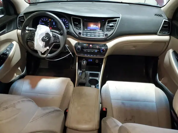KM8J23A44HU391073 2017 HYUNDAI TUCSON - Image 8