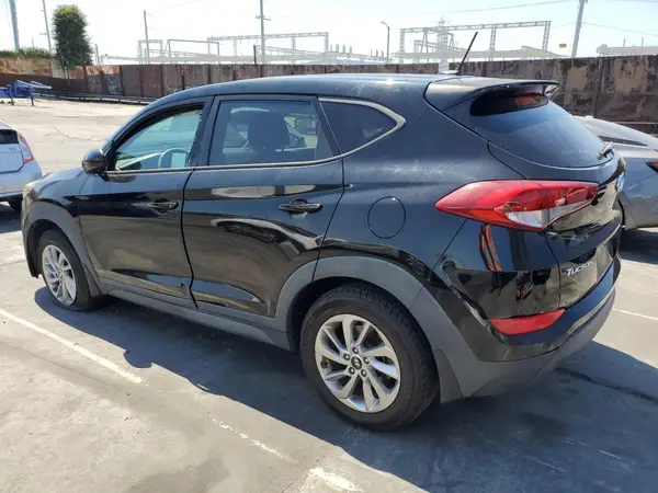 KM8J23A44HU396368 2017 HYUNDAI TUCSON - Image 2