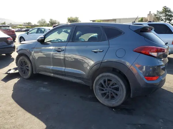 KM8J23A44HU423388 2017 HYUNDAI TUCSON - Image 2