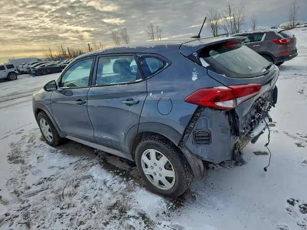 KM8J23A44HU432107 2017 HYUNDAI TUCSON - Image 2