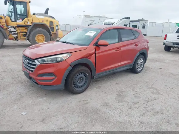 KM8J23A44HU482053 2017 HYUNDAI TUCSON - Image 2