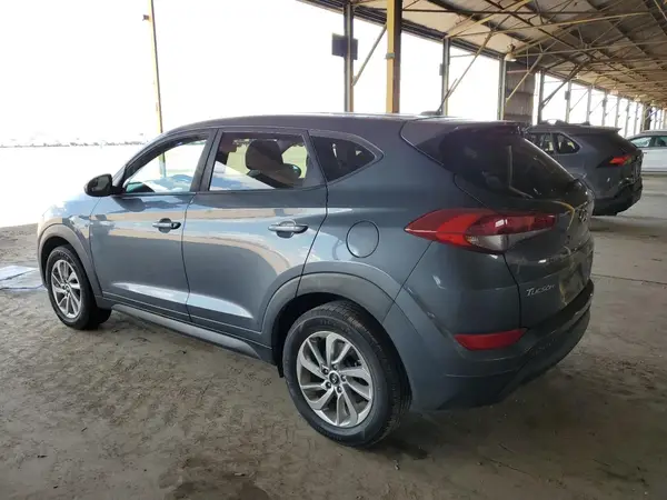 KM8J23A44HU495580 2017 HYUNDAI TUCSON - Image 2