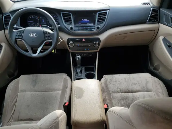 KM8J23A44HU538587 2017 HYUNDAI TUCSON - Image 8