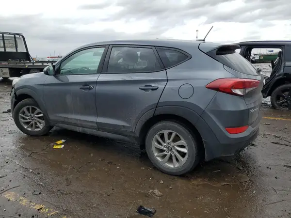 KM8J23A44HU563957 2017 HYUNDAI TUCSON - Image 2