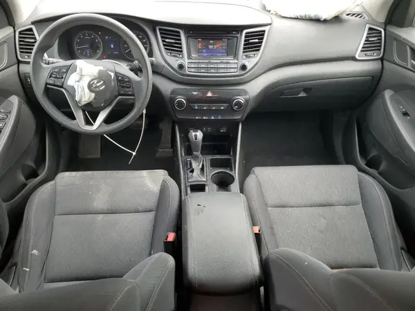 KM8J23A44HU575834 2017 HYUNDAI TUCSON - Image 8