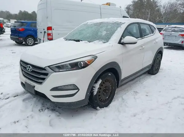 KM8J23A44HU578362 2017 HYUNDAI TUCSON - Image 2