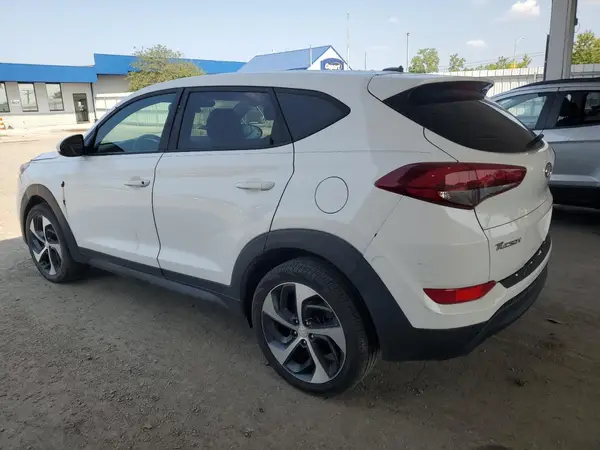KM8J23A44HU579348 2017 HYUNDAI TUCSON - Image 2