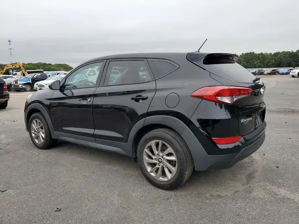 KM8J23A44JU614363 2018 HYUNDAI TUCSON - Image 2