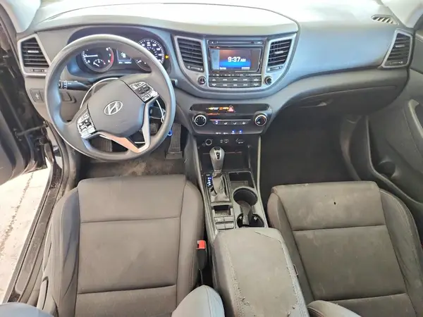 KM8J23A44JU752789 2018 HYUNDAI TUCSON - Image 8