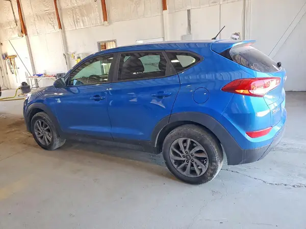 KM8J23A44JU784125 2018 HYUNDAI TUCSON - Image 2