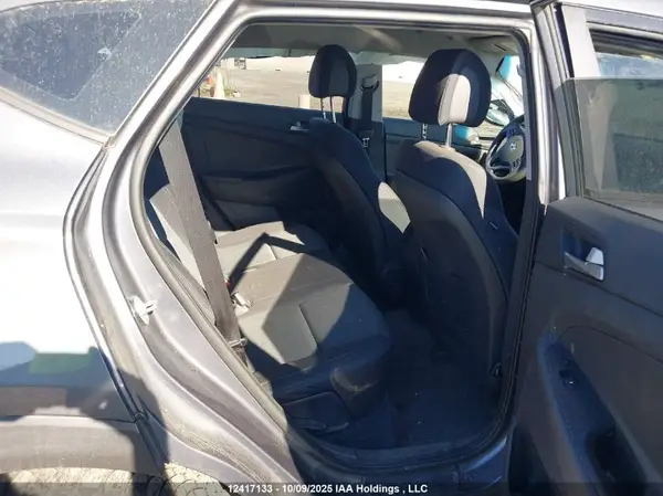 KM8J23A44JU825935 2018 HYUNDAI TUCSON - Image 8