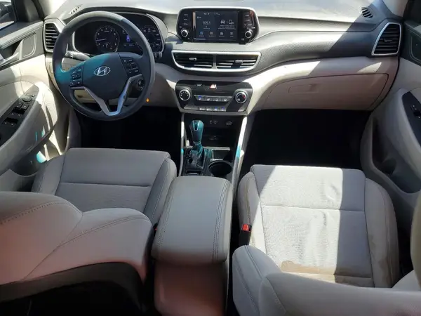 KM8J23A44KU005761 2019 HYUNDAI TUCSON - Image 8
